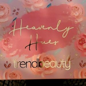 Heavenly Hues Highlights Palette